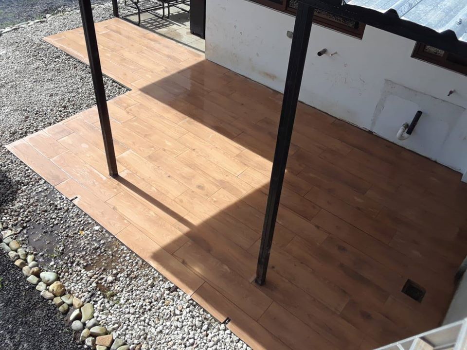 Instalacion de Pisos Starling Constructions Nicaragua