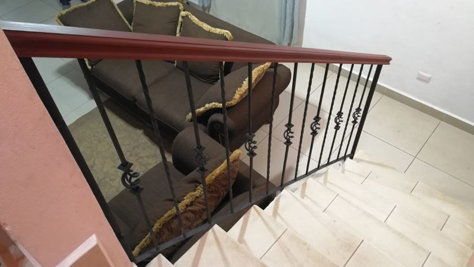Instalacion de Pisos Starling Constructions Nicaragua
