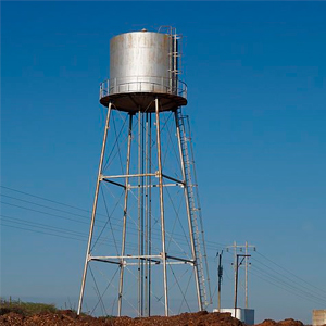 Mantenimiento y Reparación de Tanque Metálicos para almacenar Agua