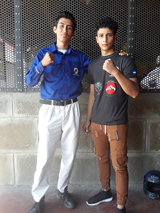 Liener Flores